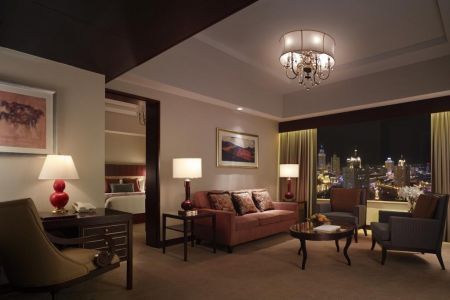 � ���������� �������� ����� Shangri-La Hotel