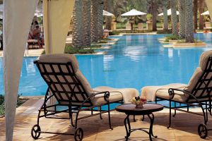 ������������ ����������� �� One&Only